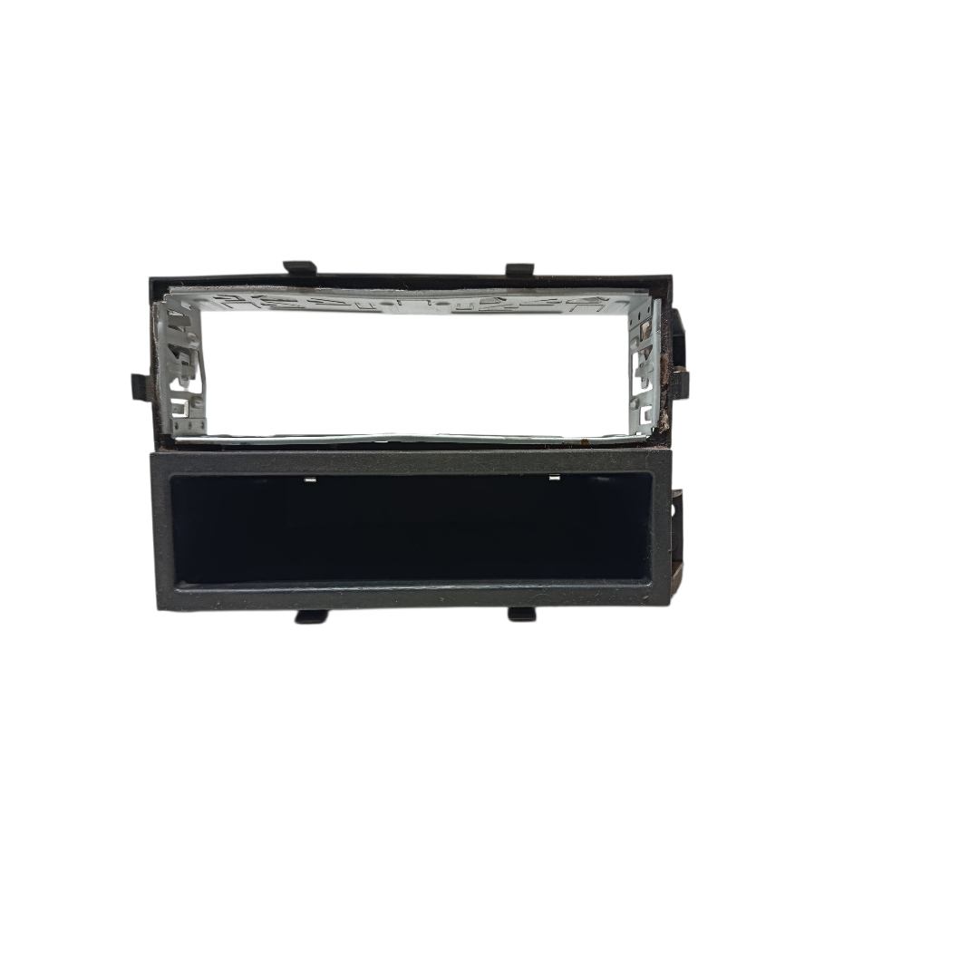 Moldura radio painel GM Onix prisma 2013 a 2019 94759818