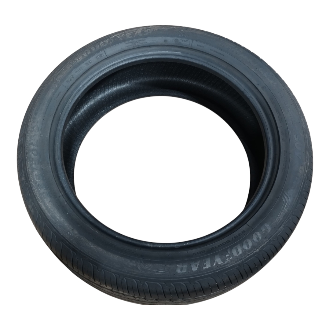 Pneu Aro 19 Goodyear 235/50r19 99v Geely Ex5 Max 2025 A 2026