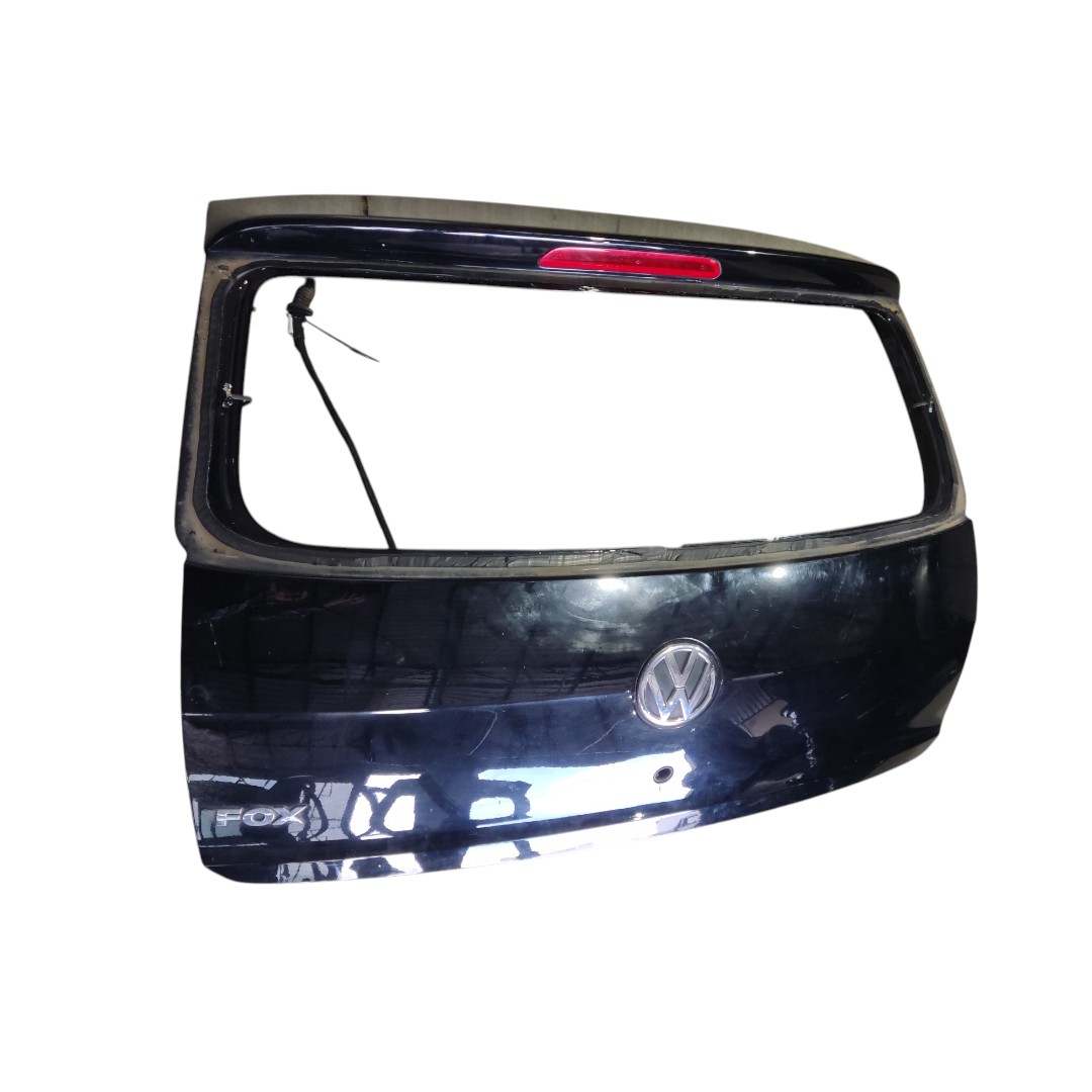 Tampa Traseira Do Porta Malas Volkswagen Fox 2013 – Preta Preta