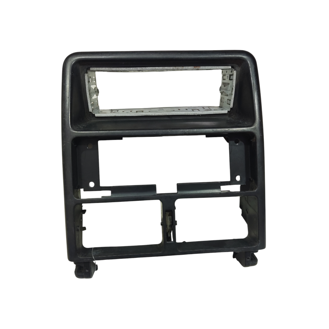 Moldura central do painel Fiat uno Fiorino Elba 1996 1997